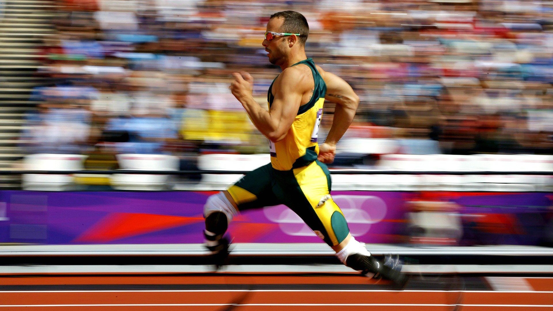 赛道与球场，当F1街道赛的缠斗遇见凯尔特人的一波流